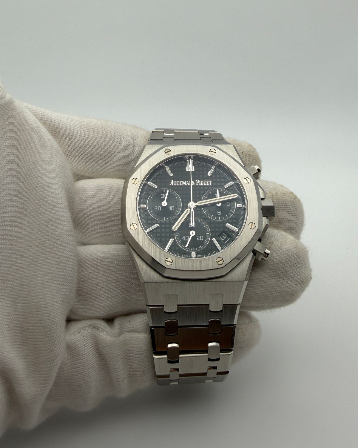 Audemars Piguet Royal Oak Chronograph 26240ST „50th Anniversary“ Green Dial | 2023 | Full Set