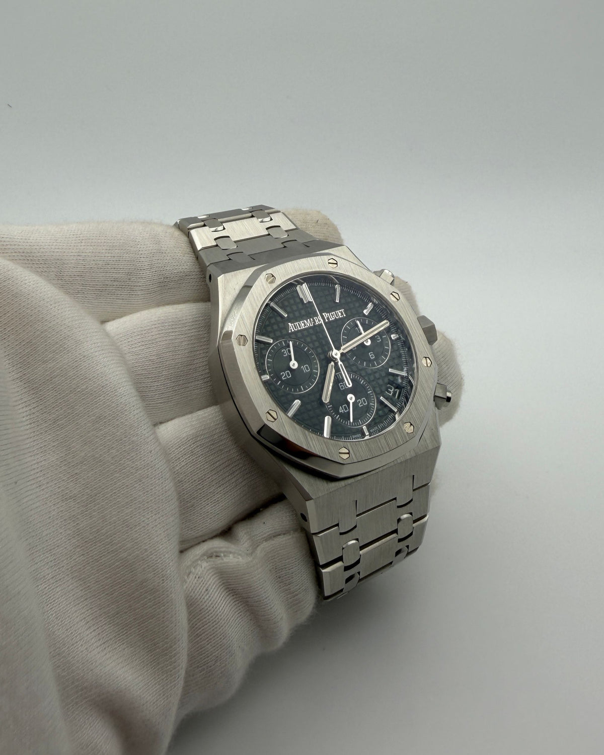 Audemars Piguet Royal Oak Chronograph 26240ST „50th Anniversary“ Green Dial | 2023 | Full Set