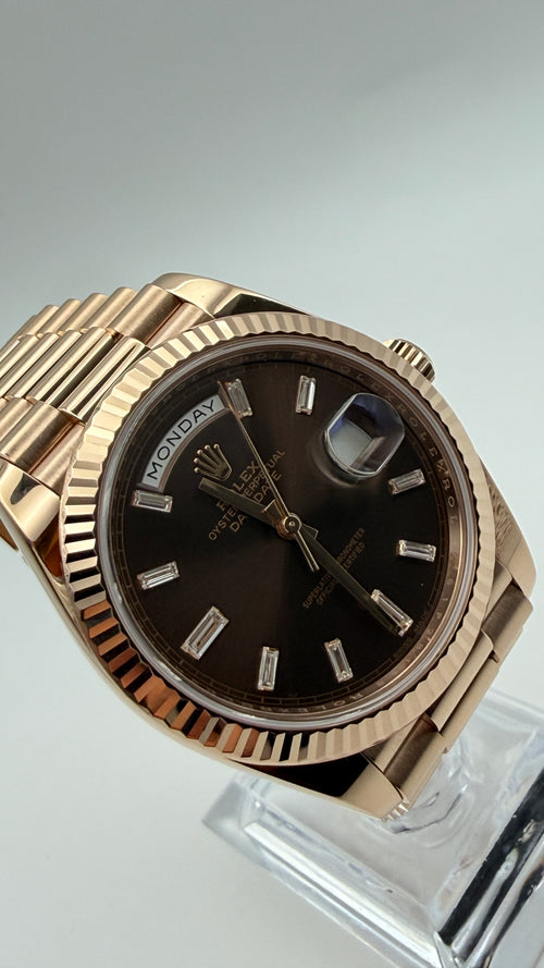 Rolex Day-Date 40 228235 Chocolate Baguette Diamond Dial | 2020 | Full Set